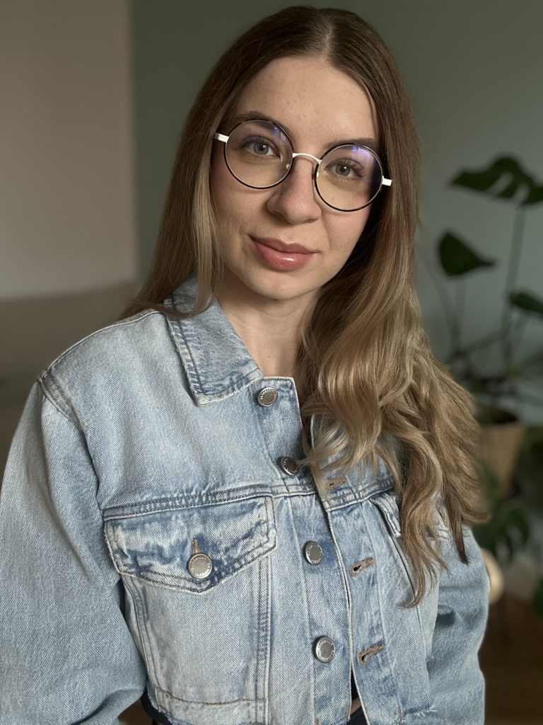 Natalia Mialik — UX Writer and Content Designer